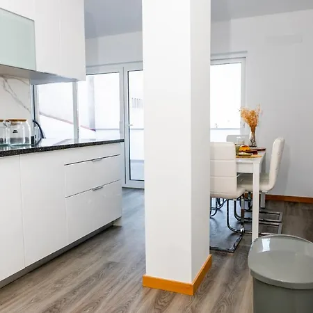 アパート O Cardanho Dos Galfarritos - A Casa Dos Miudos アヴェイロ