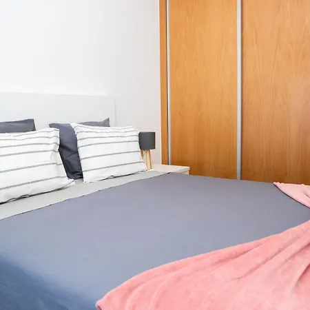 O Cardanho Dos Galfarritos - A Casa Dos Miudos アパート