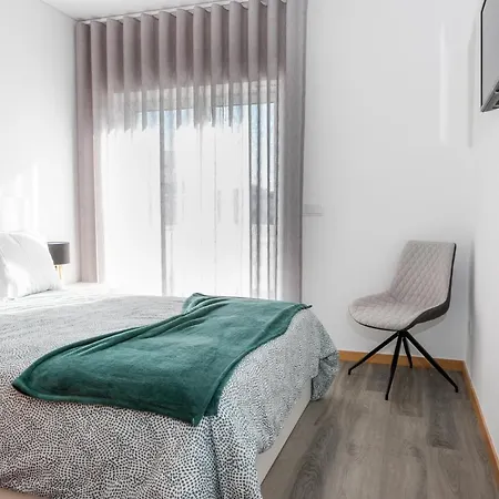 O Cardanho Dos Galfarritos - A Casa Dos Miudos * アヴェイロ