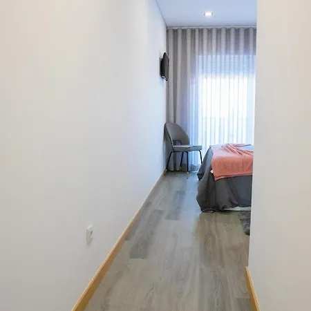 アパート O Cardanho Dos Galfarritos - A Casa Dos Miudos