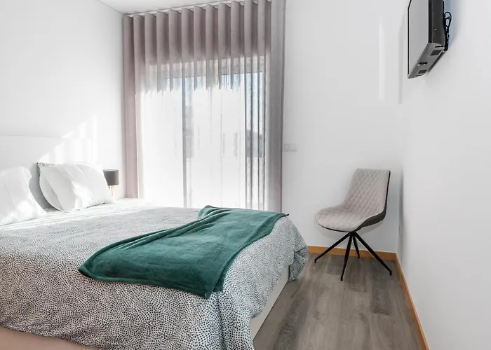 O Cardanho Dos Galfarritos - A Casa Dos Miudos * Aveiro